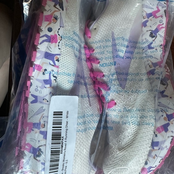 Brooks White and Pink Athletic Shoes with Speckled Midsole - Picture 7 of 10